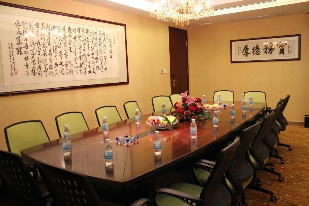 Jun Hao Hotel Dongguan  Exterior foto