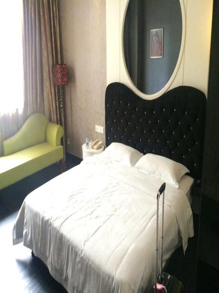 Jun Hao Hotel Dongguan  Exterior foto